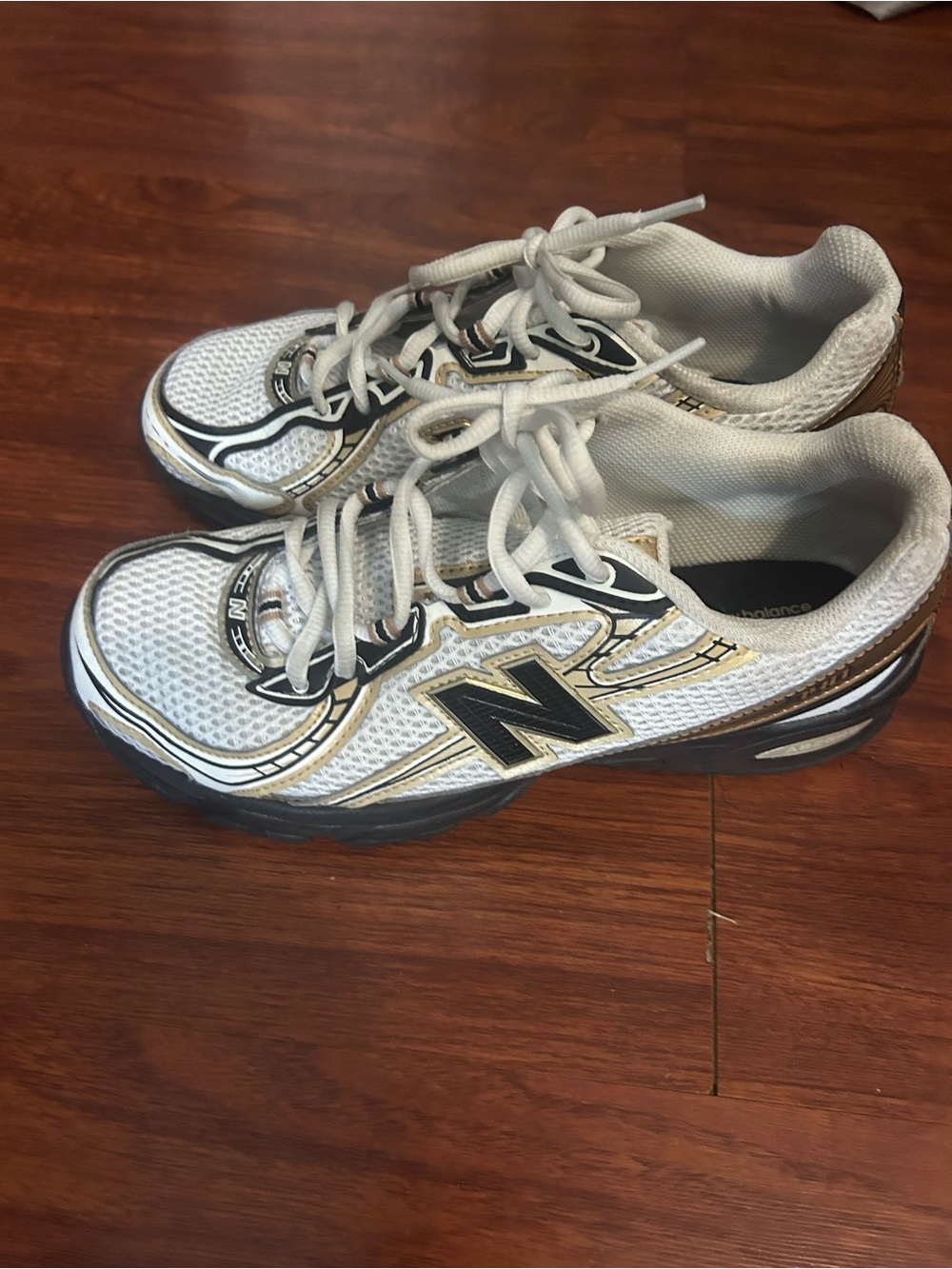 New Balance Kids White, Gold and Black Lace-Up Sneakers